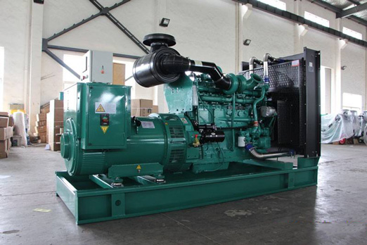 郾城320kw康明斯柴油发电车出租组图片 郾城320kw康明斯柴油发电车出租组图片